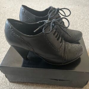 SM New York Black Heeled Oxfords